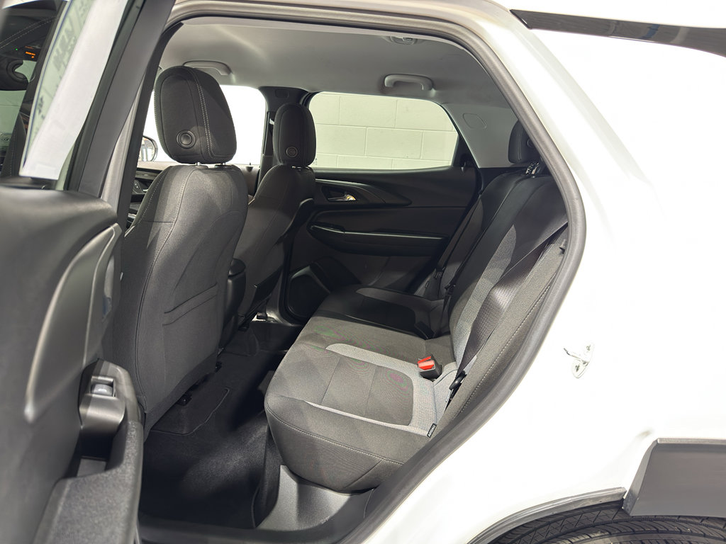 Used 2024 Chevrolet TrailBlazer LT w/ LT Cold Weather Package image 11