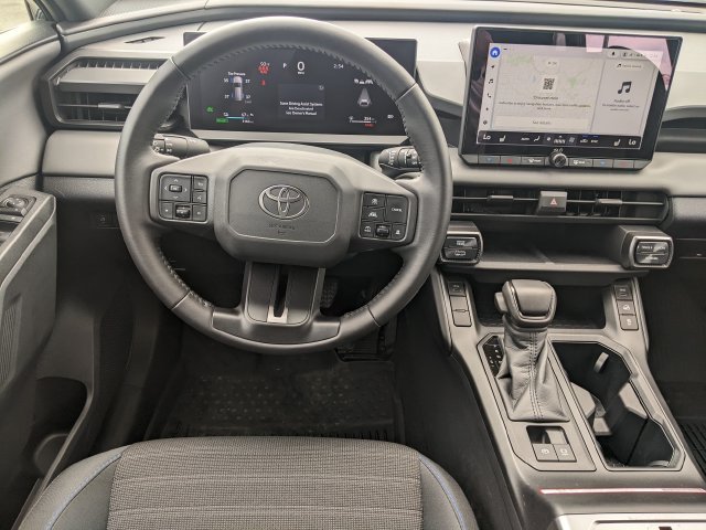 Used 2026 Toyota RAV4 SE AWD/4WD image 6