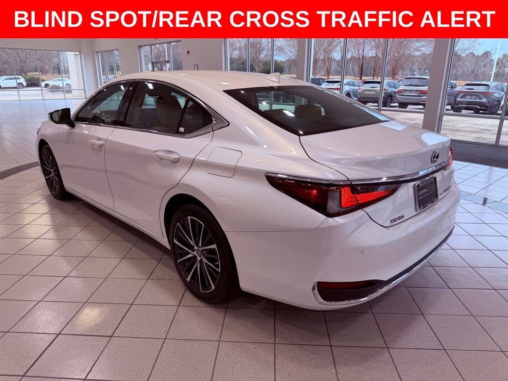 Certified 2024 Lexus ES 250 w/ Premium Package image 5