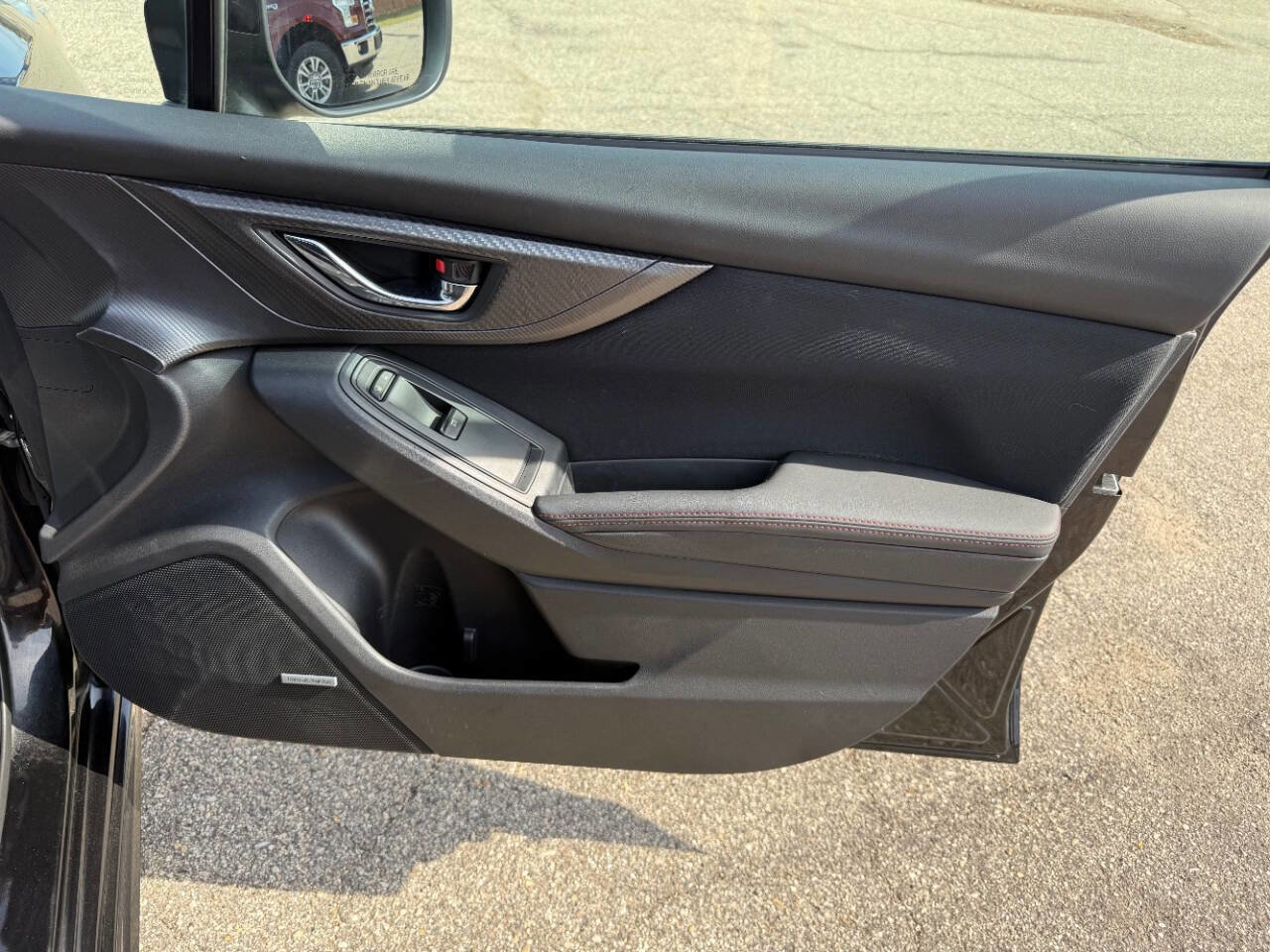 Used 2017 Subaru Impreza 2.0i Sport AWD/4WD image 32