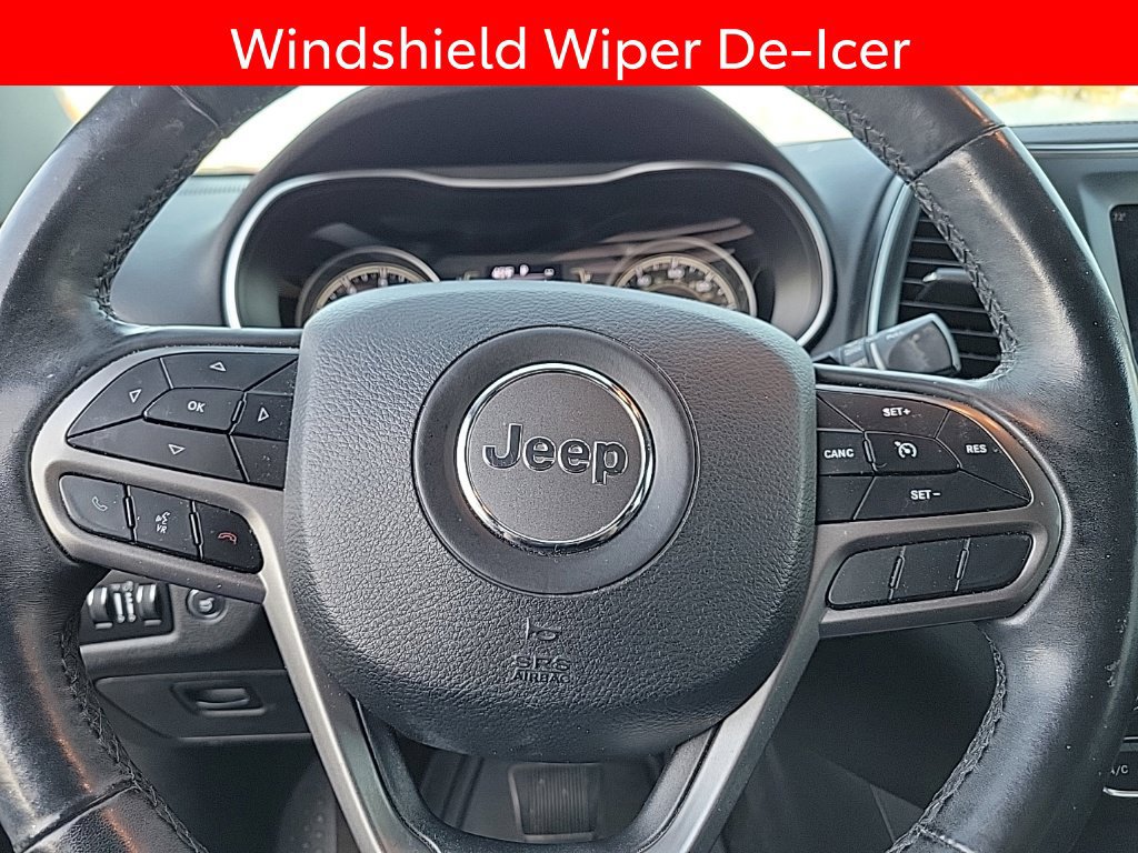 Used 2019 Jeep Cherokee Latitude Plus w/ Comfort/Convenience Group AWD/4WD image 10