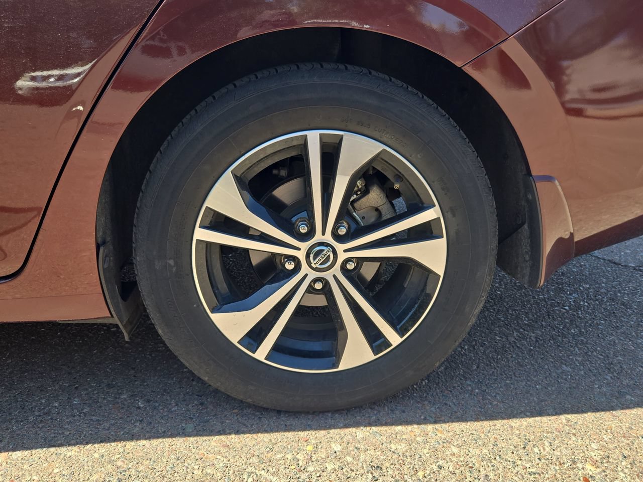 Used 2020 Nissan Sentra SV FWD image 19