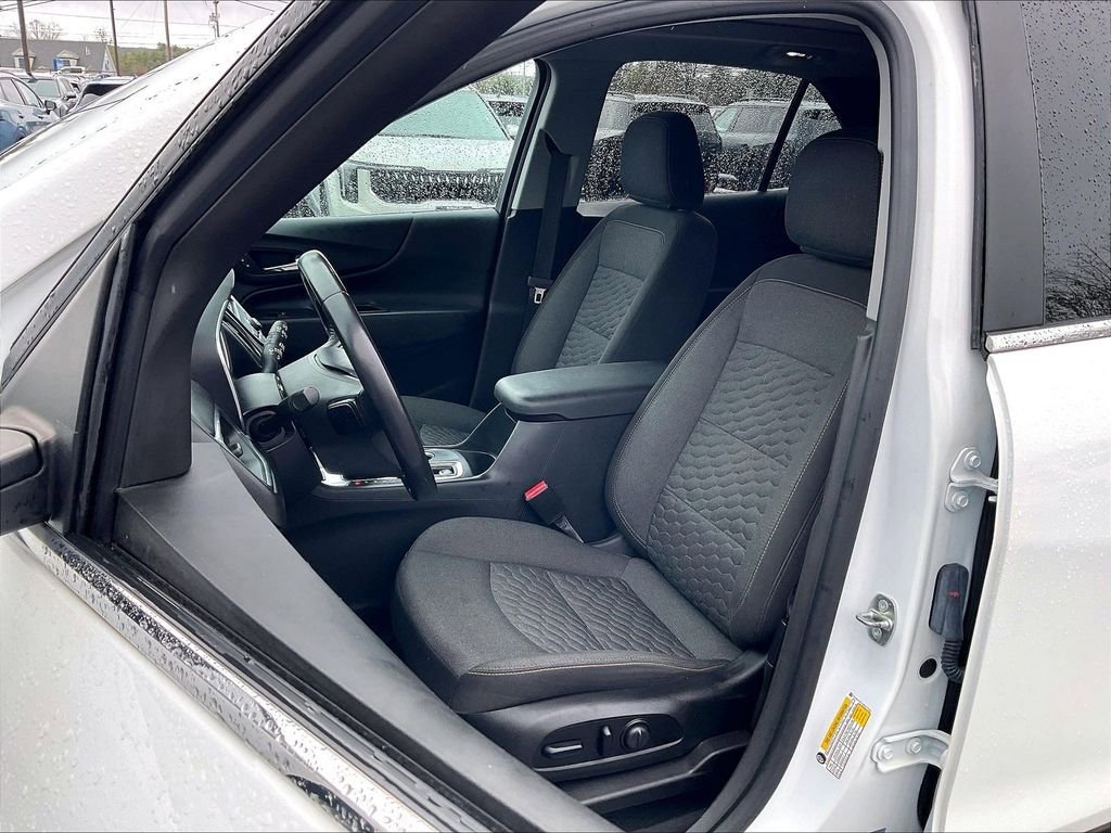 Used 2021 Chevrolet Equinox LT AWD/4WD image 9