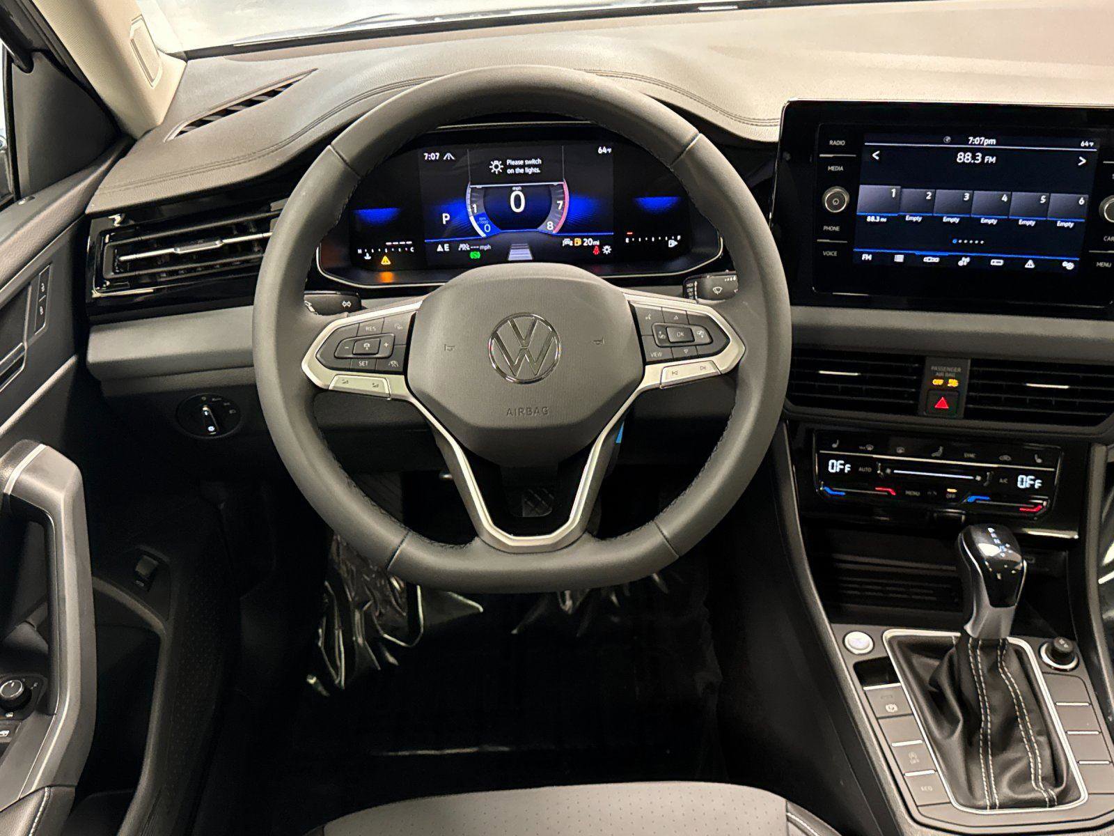New 2026 Volkswagen Jetta SE image 13
