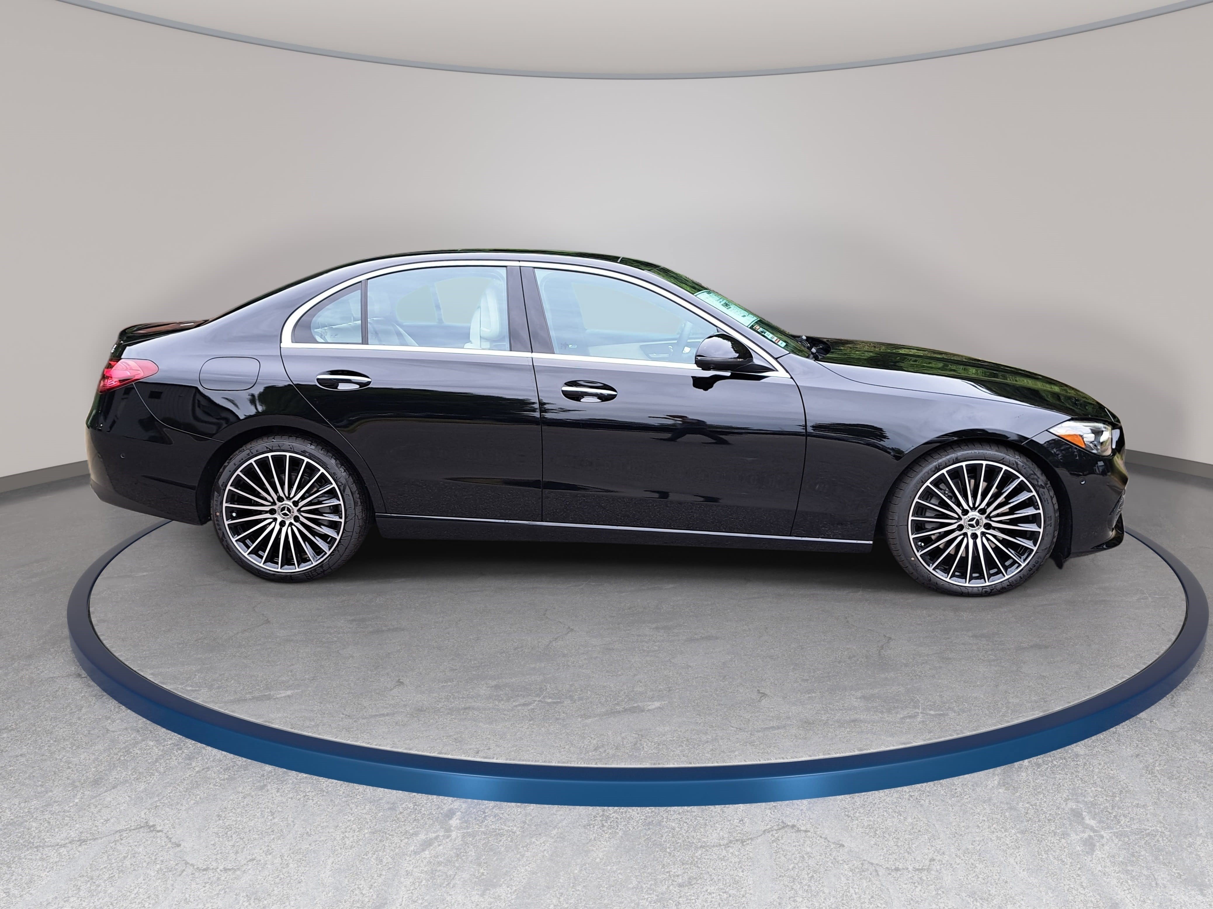 New 2026 Mercedes-Benz C 300 4MATIC Sedan image 4