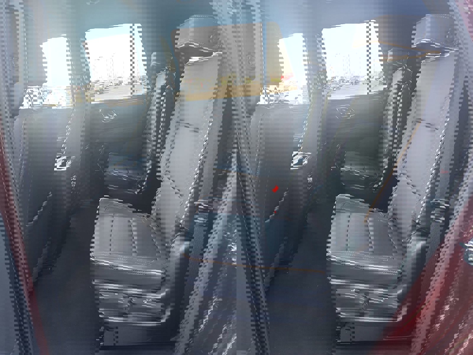 Used 2023 GMC Yukon SLT image 20