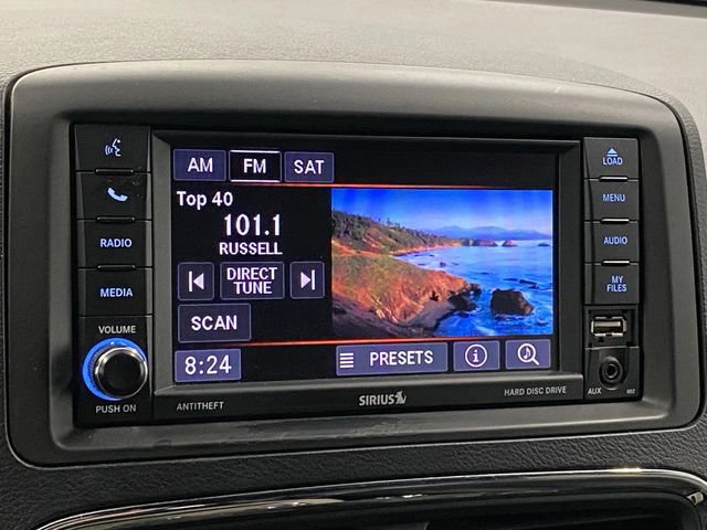 Used 2019 Dodge Grand Caravan SXT image 17