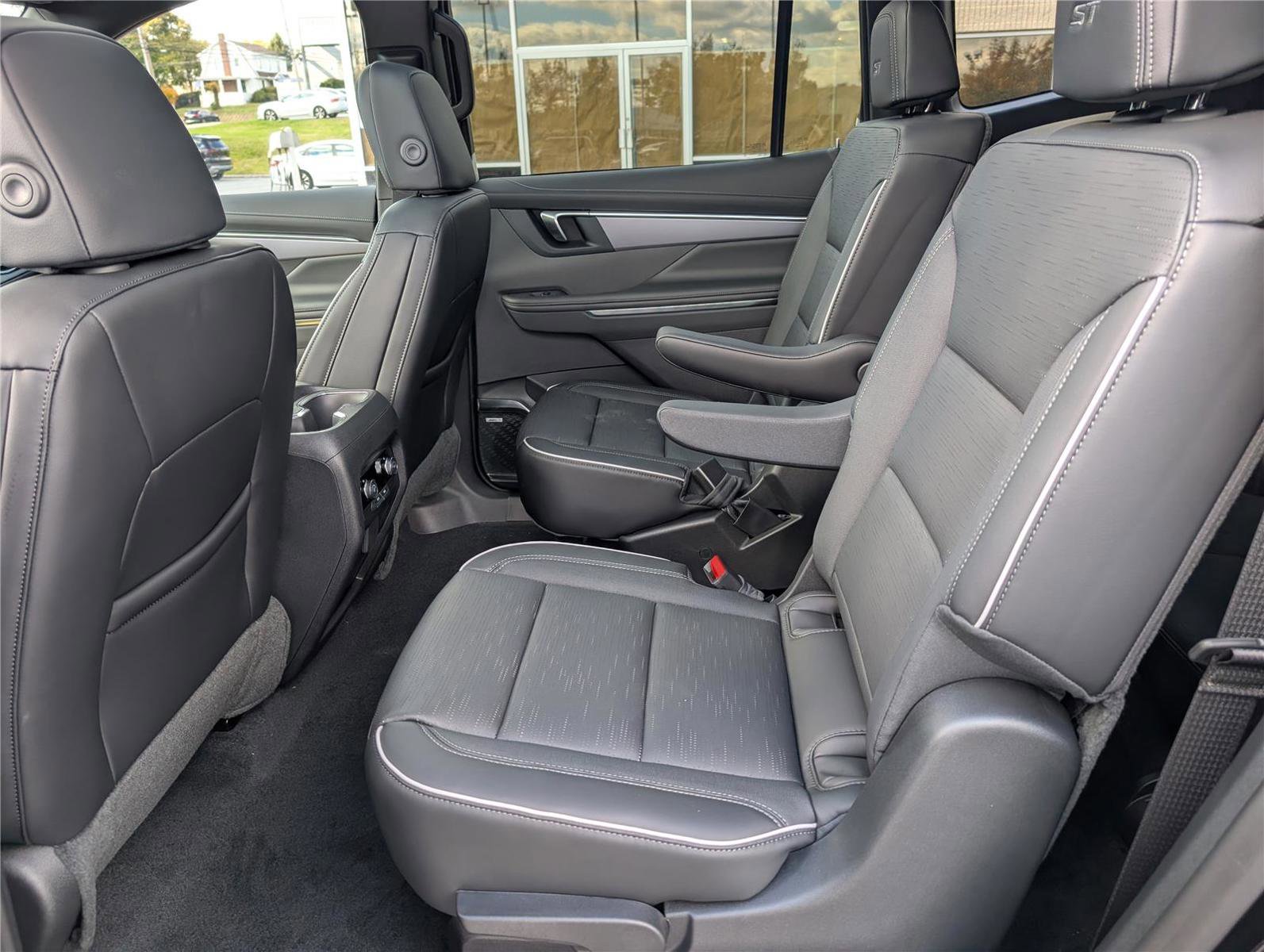 New 2026 Buick Enclave Sport Touring w/ Power Package image 14