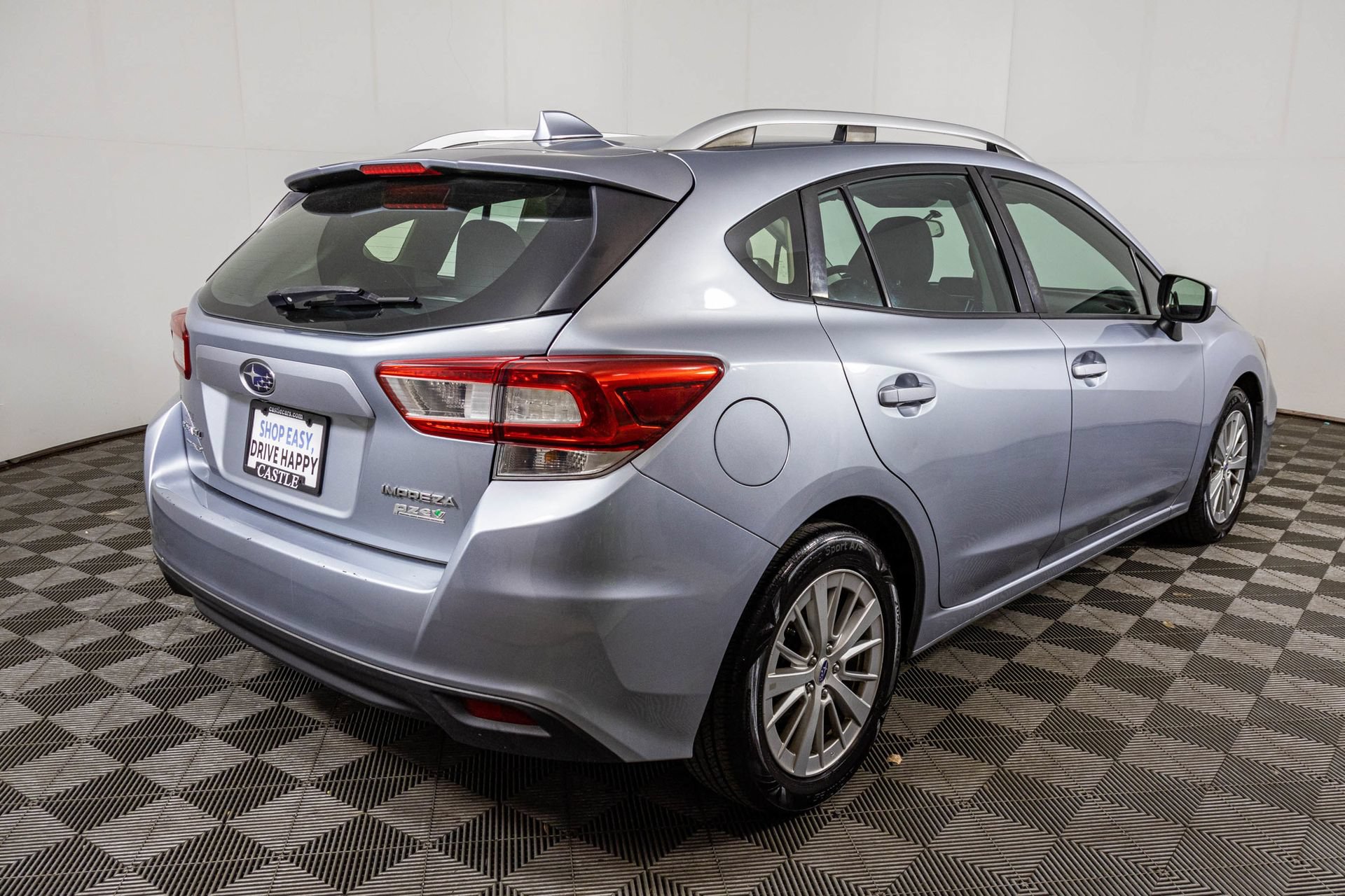 Used 2017 Subaru Impreza 2.0i Premium AWD/4WD image 14