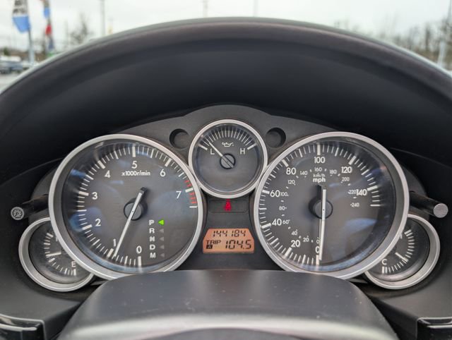 Used 2006 MAZDA MX-5 Miata Touring image 16
