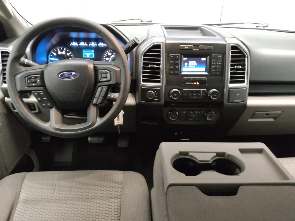 Used 2015 Ford F150 XLT image 22