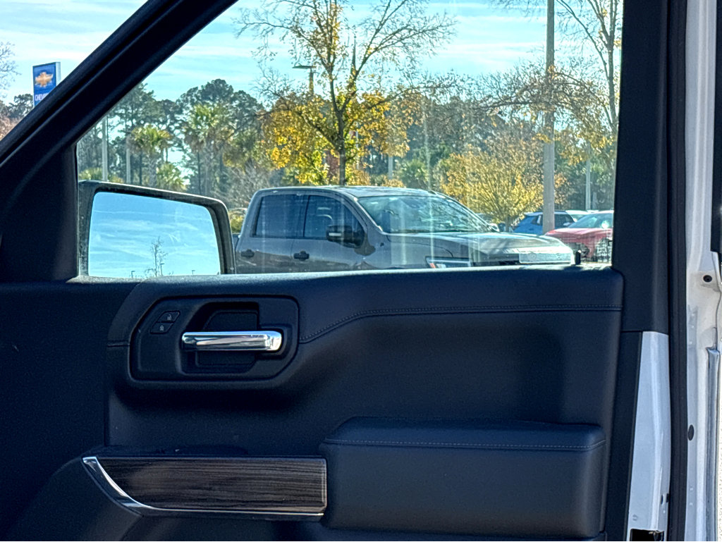 Used 2019 Chevrolet Silverado 1500 RST w/ All-Star Edition image 14