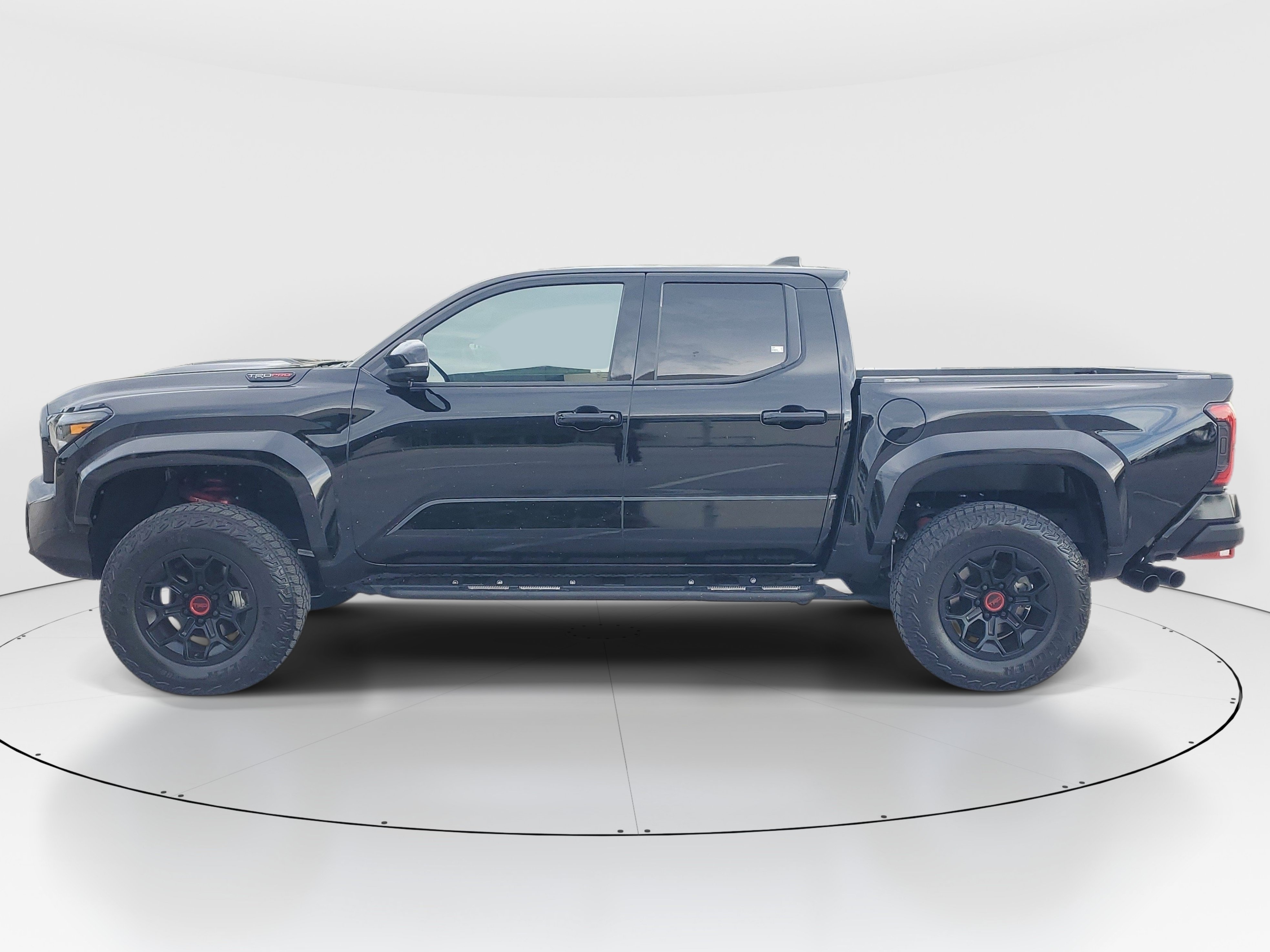 Certified 2025 Toyota Tacoma TRD Pro AWD/4WD image 6