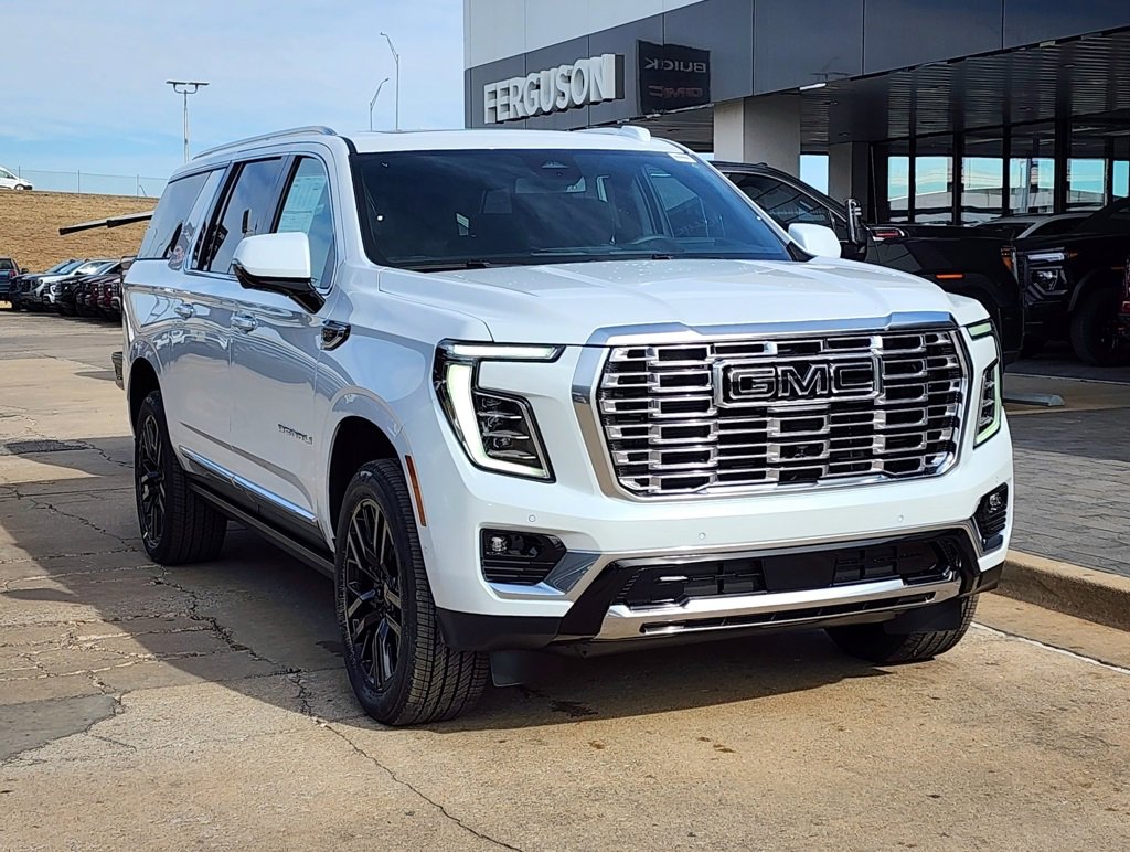 New 2026 GMC Yukon XL Denali w/ Sun & Power Step Package image 1