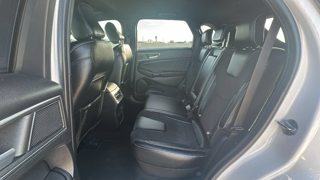 Used 2023 Ford Edge ST w/ Cargo Accessory Package AWD/4WD image 32