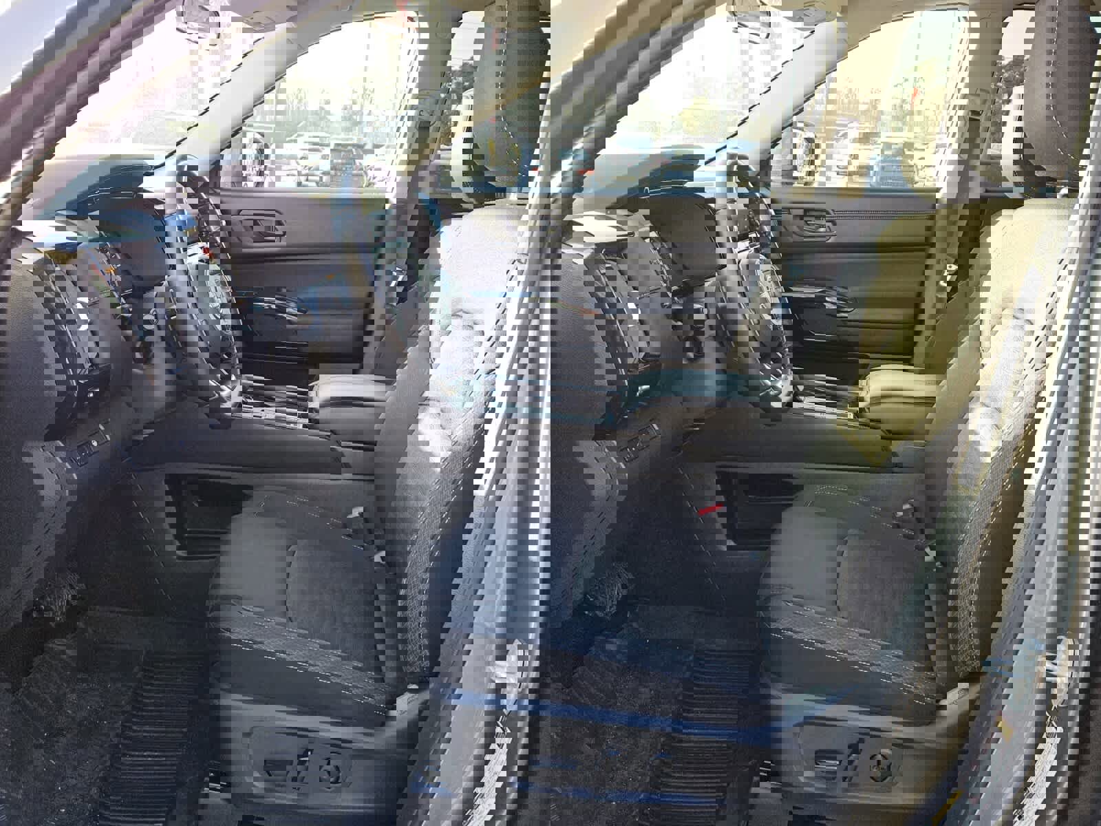 Used 2024 Nissan Pathfinder SV w/ Cargo Package image 3