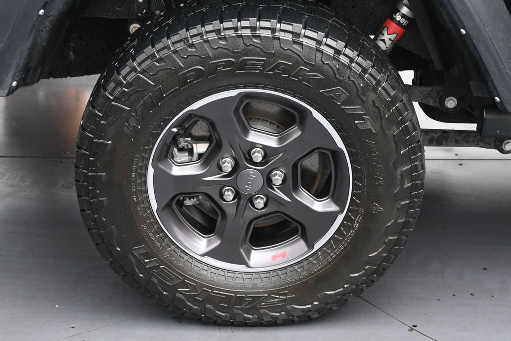 Used 2021 Jeep Gladiator Rubicon AWD/4WD image 32