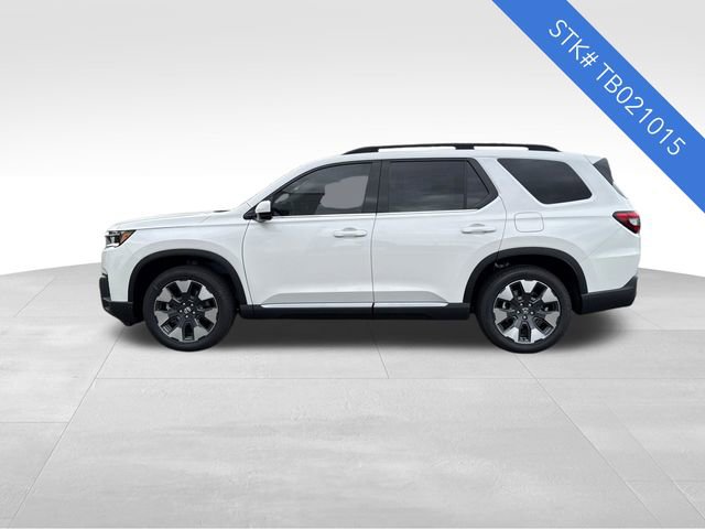 New 2026 Honda Pilot Touring image 4