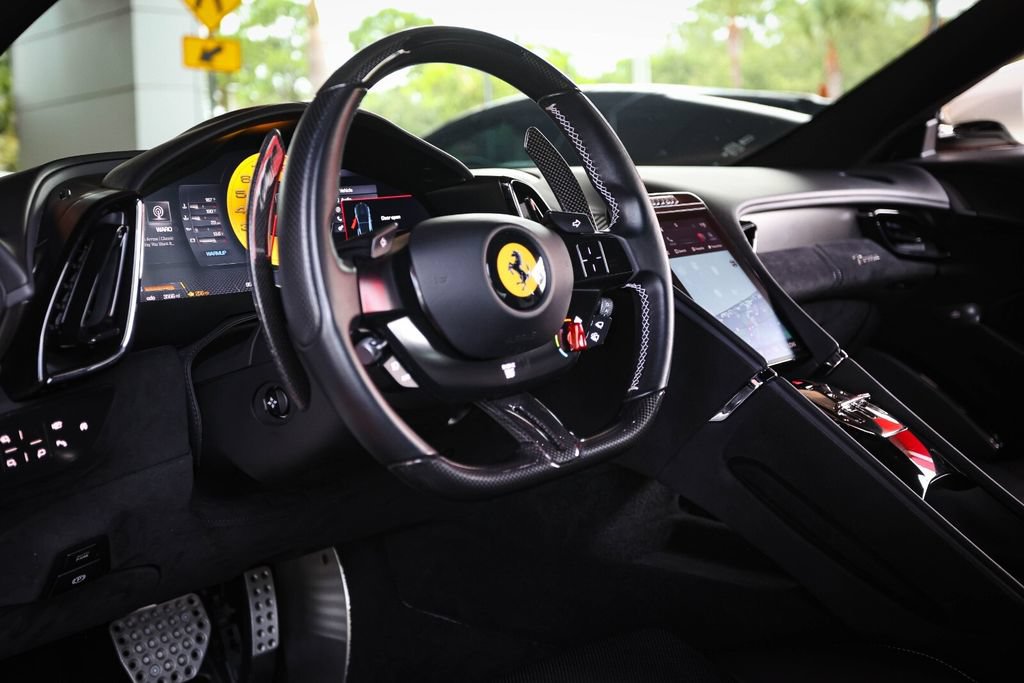 Certified 2021 Ferrari Roma RWD image 38