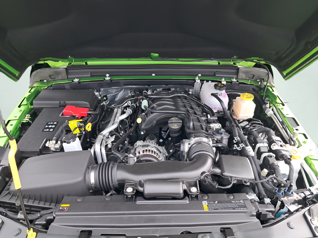 New 2025 Jeep Gladiator Sport AWD/4WD image 18