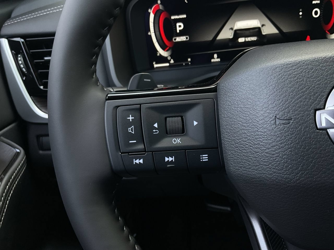 New 2026 Nissan Rogue Platinum AWD/4WD image 34