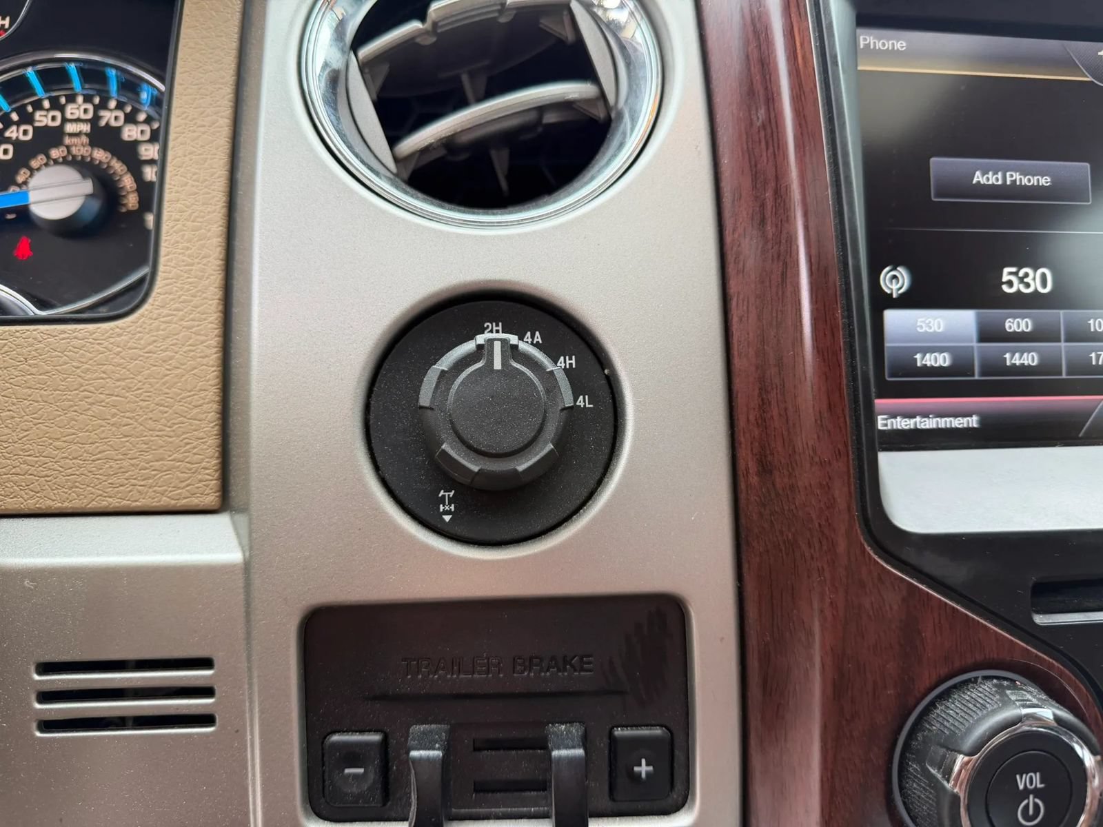 Used 2014 Ford F150 King Ranch w/ King Ranch Luxury Package AWD/4WD image 19