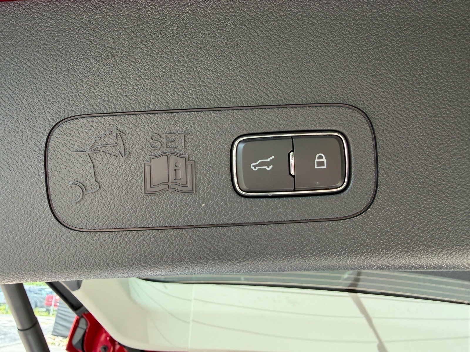 New 2026 Lincoln Aviator AWD image 19