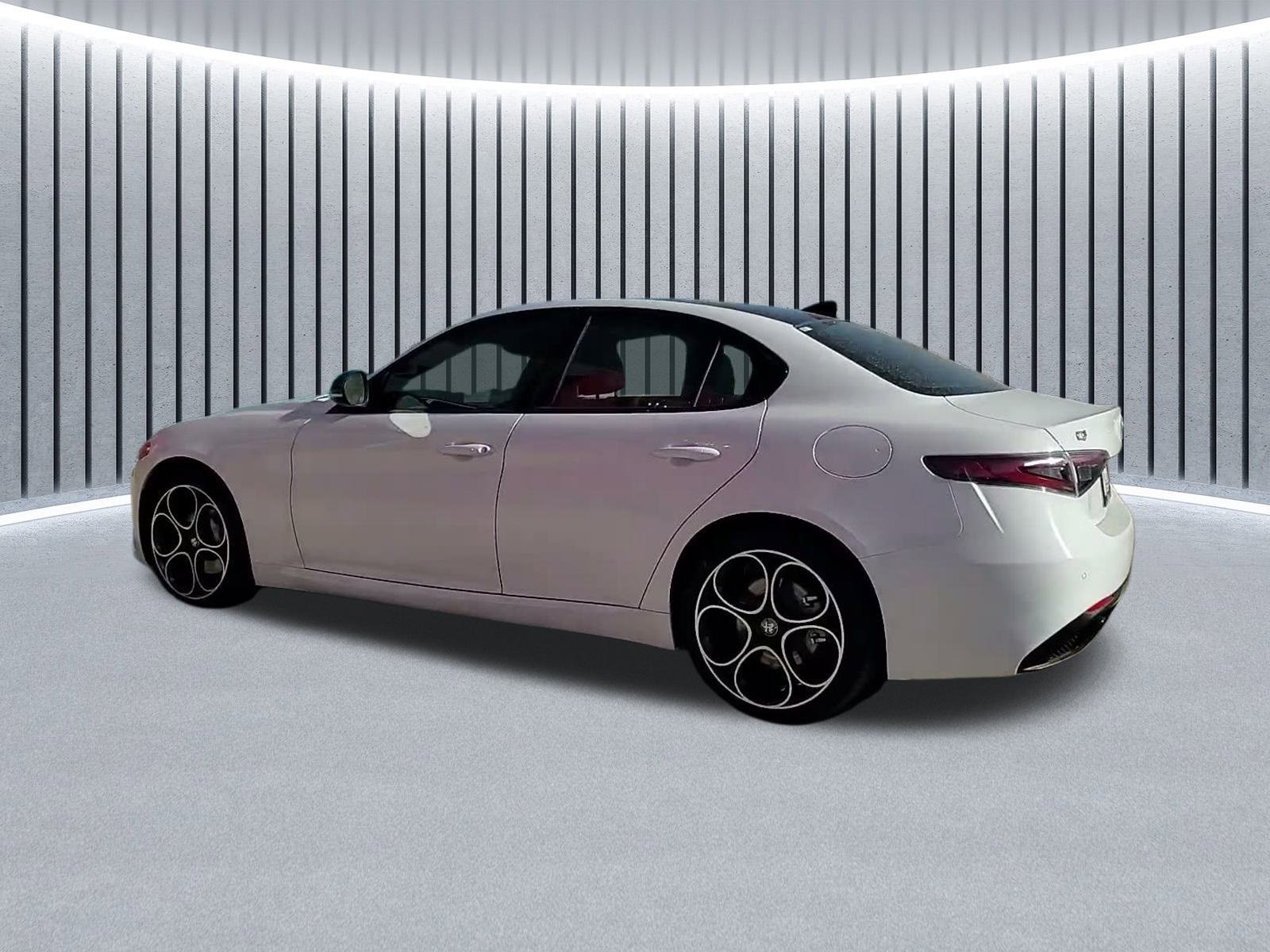 New 2025 Alfa Romeo Giulia AWD image 16