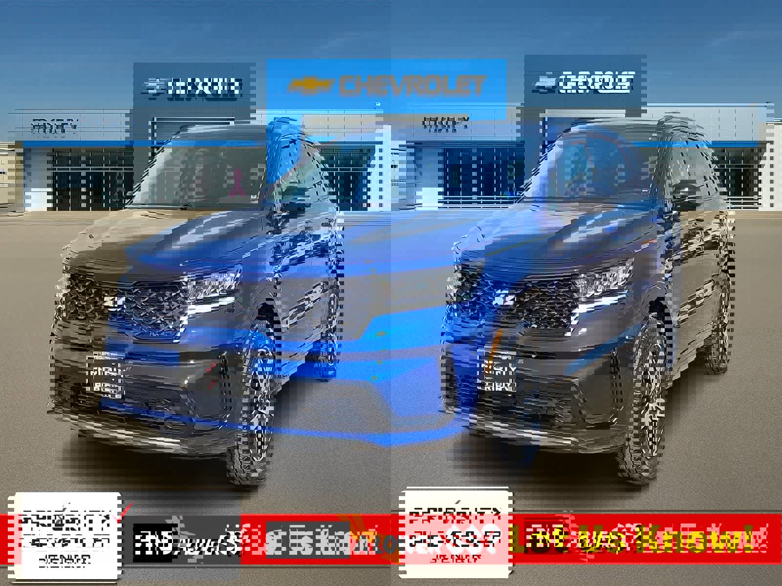 Used 2023 Kia Sorento S w/ Panoramic Sunroof Package