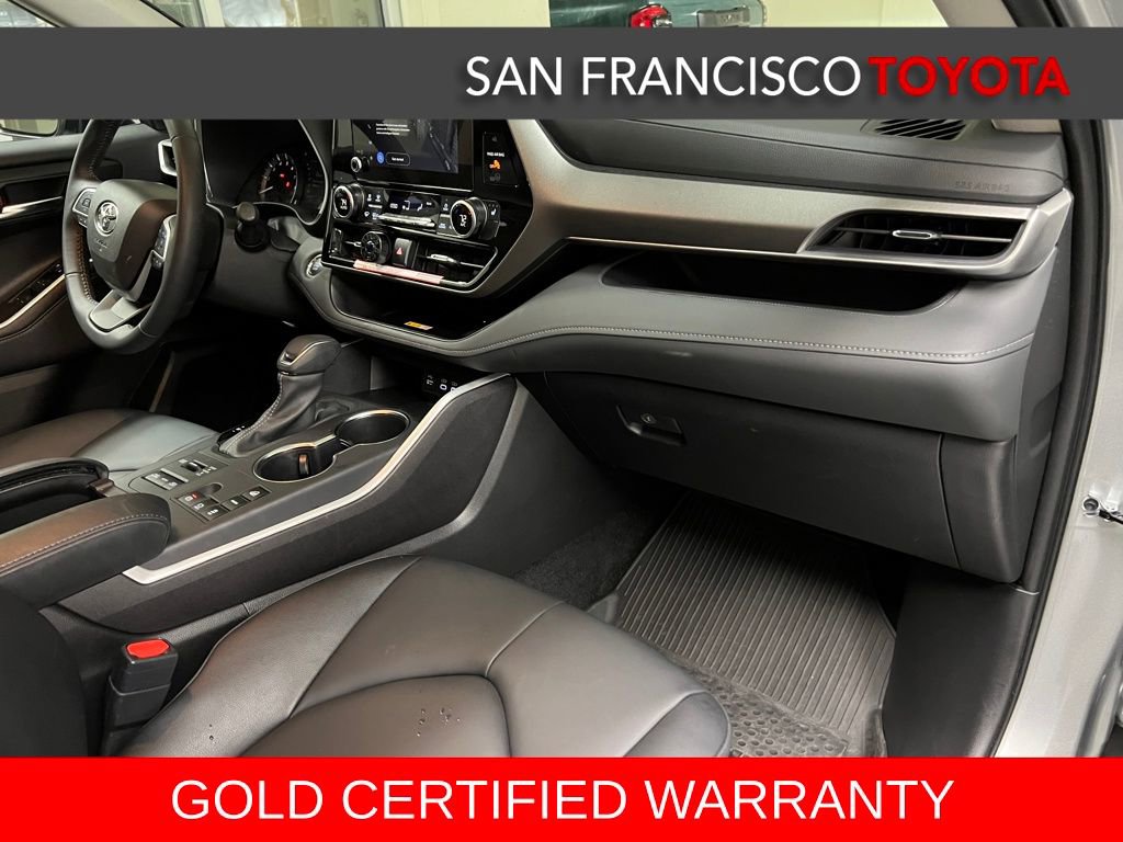 Certified 2025 Toyota Highlander XLE image 23