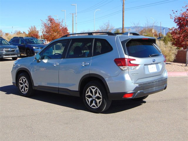 Used 2020 Subaru Forester Premium image 6