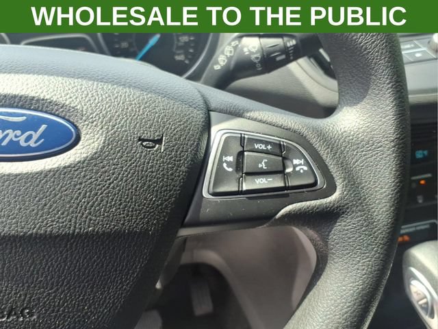 Used 2019 Ford Escape SE FWD image 16