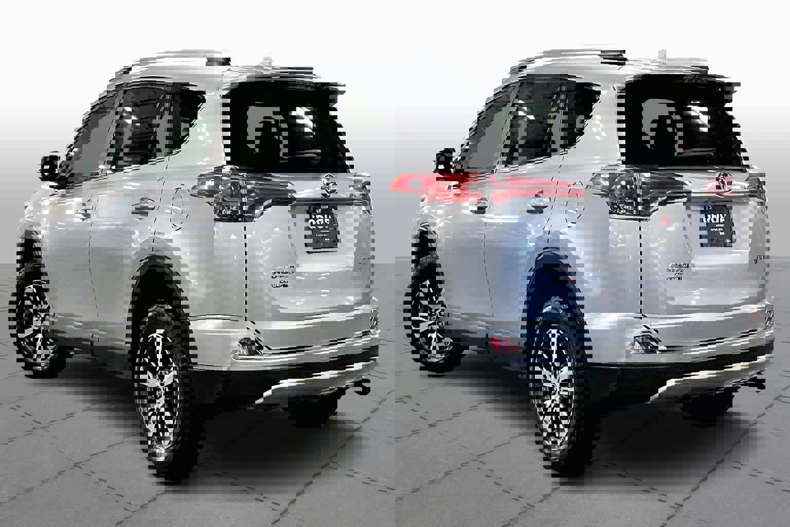 Used 2018 Toyota RAV4 XLE w/ Plus Extra Value Package image 12