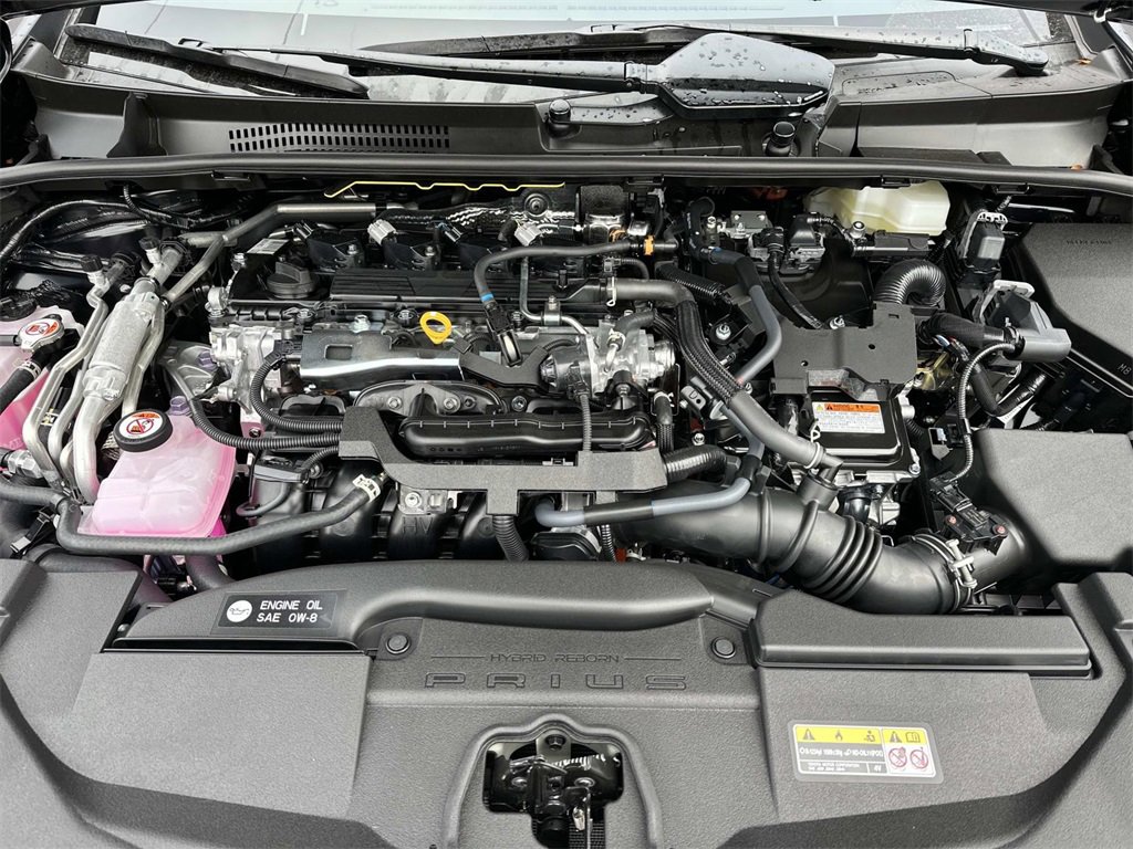 New 2026 Toyota Prius Plug-In Hybrid image 10