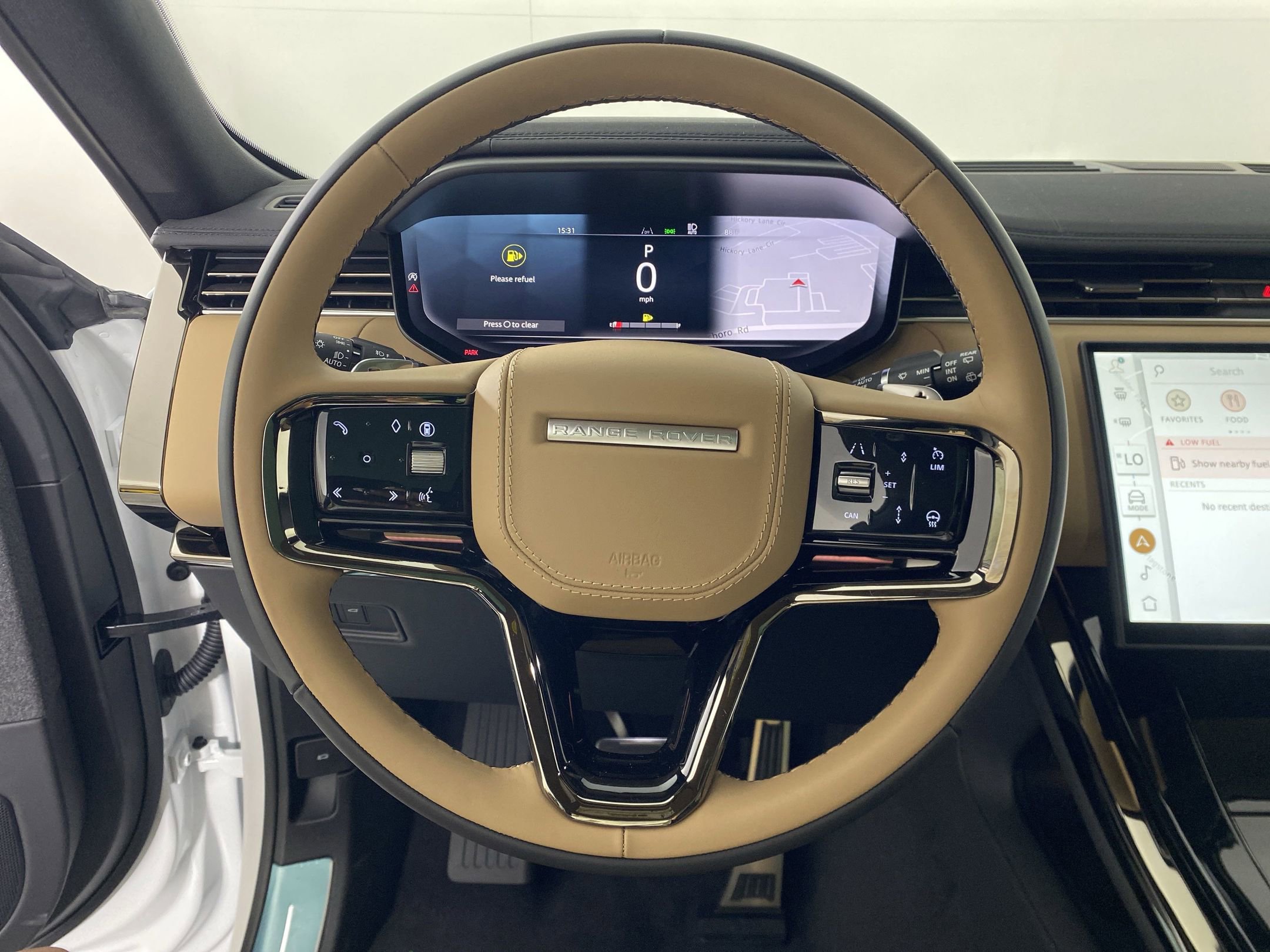 New 2025 Land Rover Range Rover Sport Dynamic SE image 13