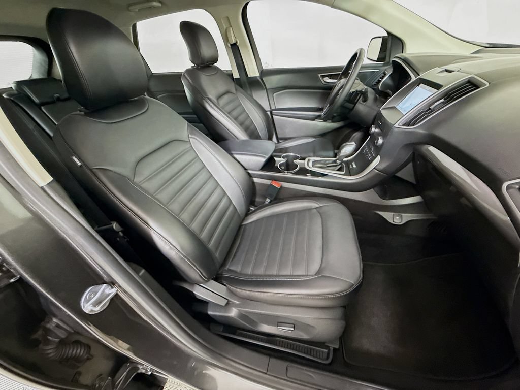 Used 2017 Ford Edge SEL w/ Equipment Group 201A FWD image 28