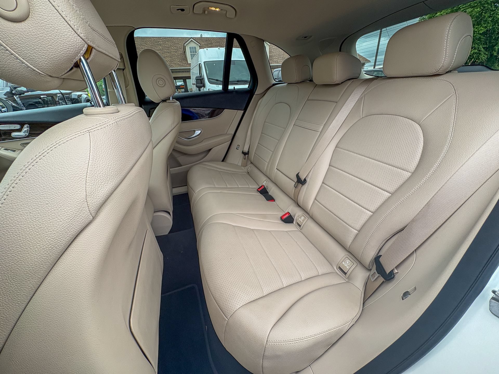 Used 2017 Mercedes-Benz GLC 300 image 24