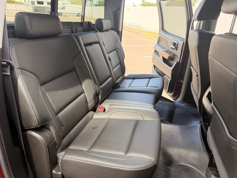 Used 2017 Chevrolet Silverado 2500 LTZ w/ Duramax Plus Package AWD/4WD image 33