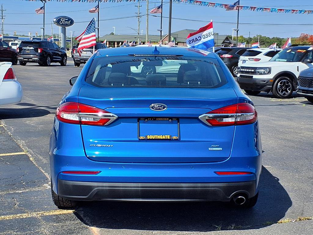 Used 2020 Ford Fusion SE image 19