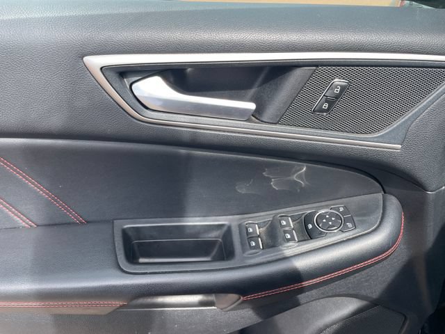 Used 2021 Ford Edge ST-Line FWD image 10