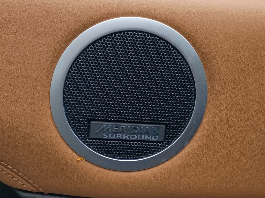 Used 2018 Land Rover Discovery HSE Luxury image 21