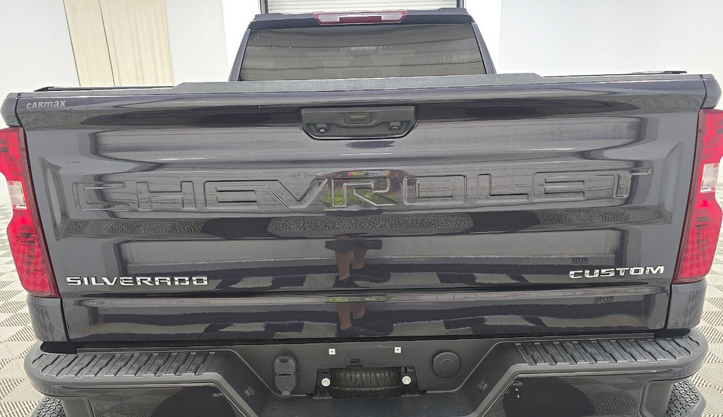 Used 2022 Chevrolet Silverado 1500 Custom AWD/4WD image 6