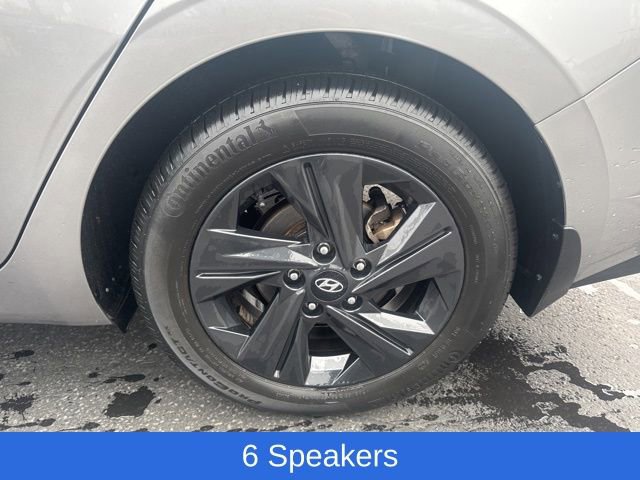 Used 2023 Hyundai Elantra SEL image 15