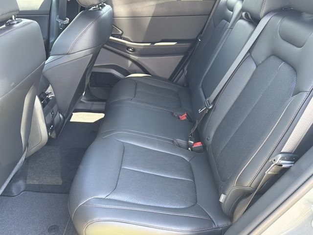 New 2026 Jeep Cherokee Overland w/ Advanced Pro Tech Group AWD/4WD image 27