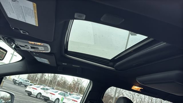 New 2026 Toyota Sienna Platinum image 11