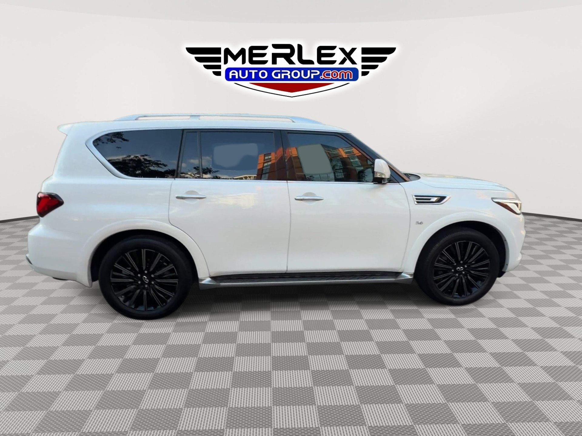 Used 2019 INFINITI QX80 Limited AWD/4WD image 9