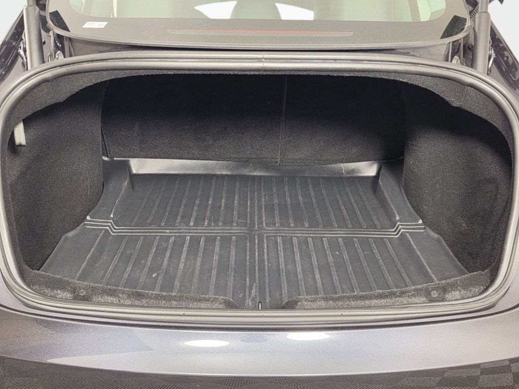 Used 2025 Tesla Model 3 Long Range RWD image 12