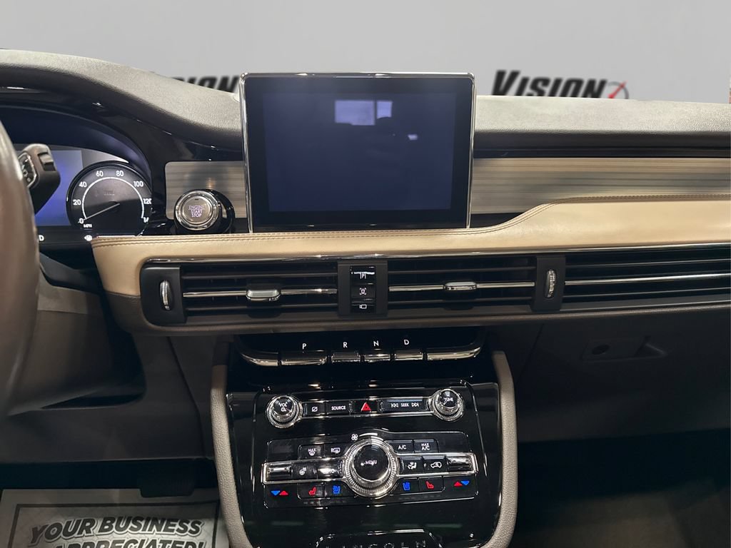 Used 2020 Lincoln Corsair AWD w/ Equipment Group 101A image 17