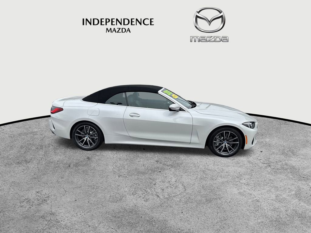 Used 2025 BMW 430i Convertible image 2