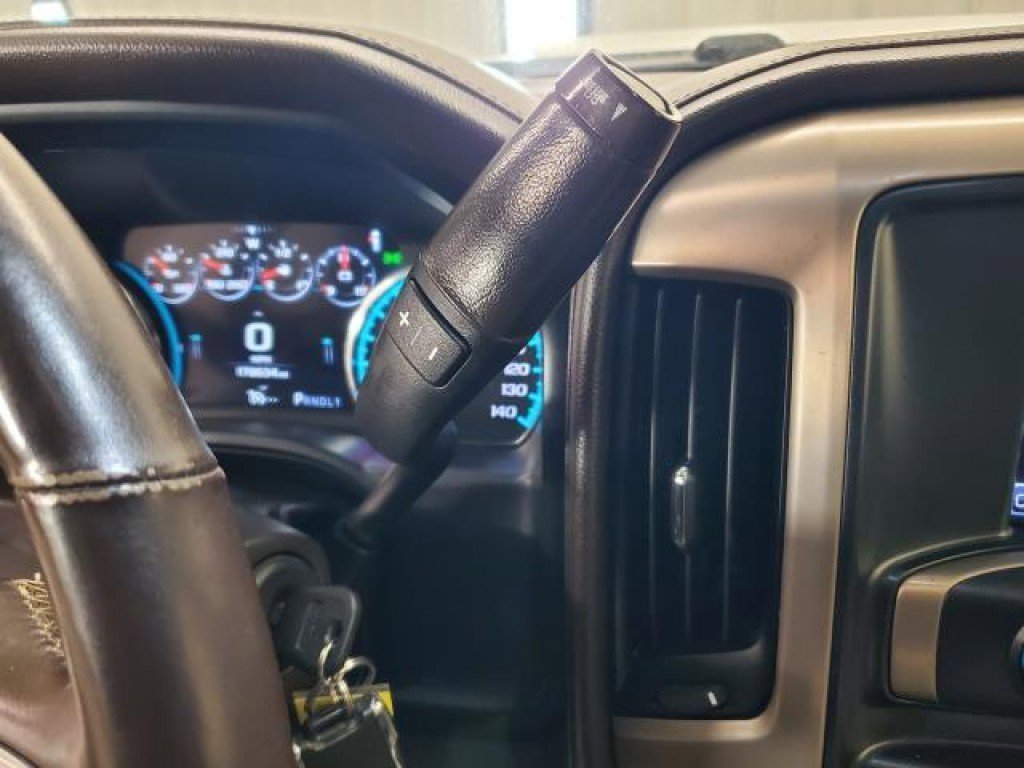 Used 2017 GMC Sierra 2500 Denali w/ Duramax Plus Package image 29